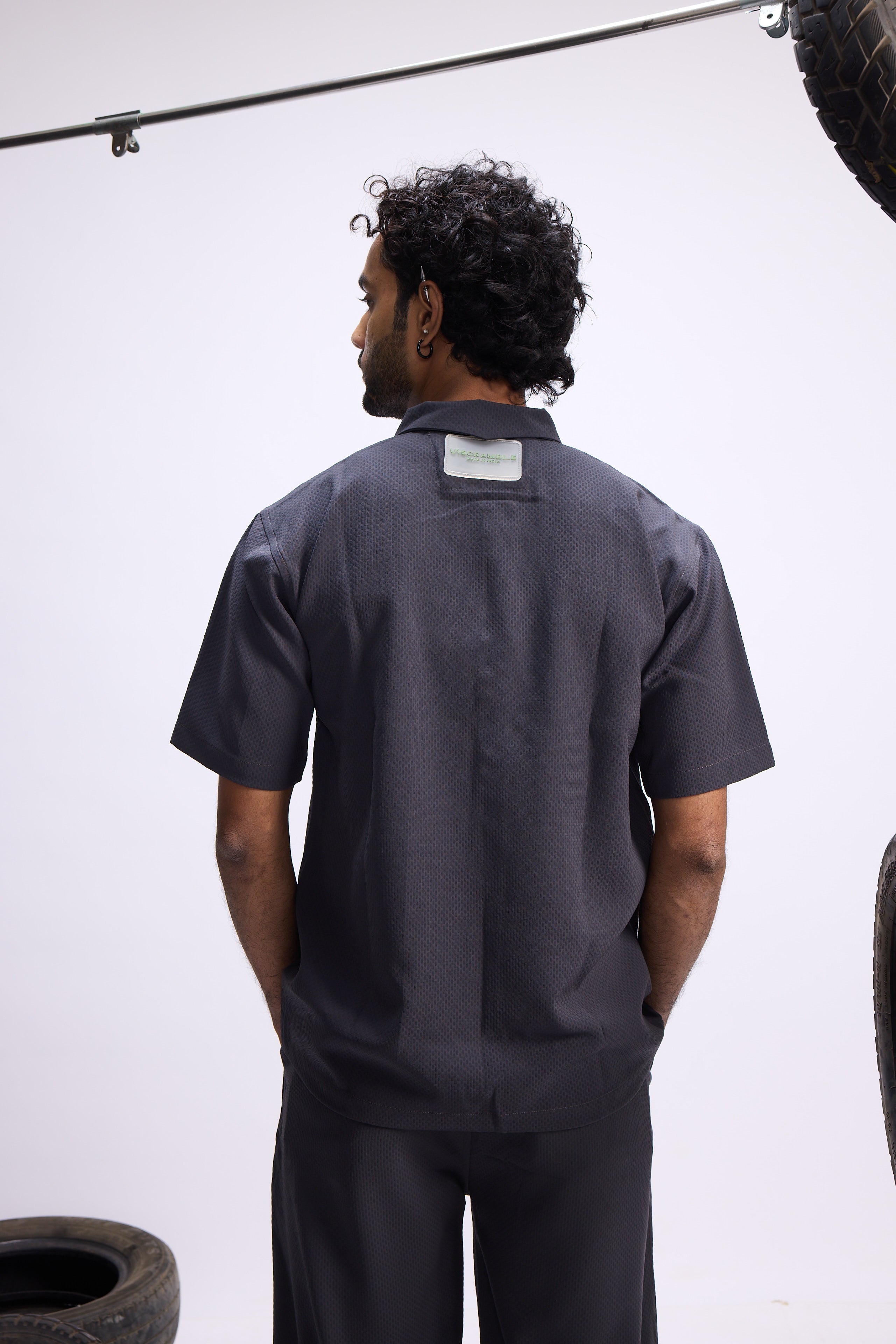 ZIP LOCK SHIRT CHAPTER 2